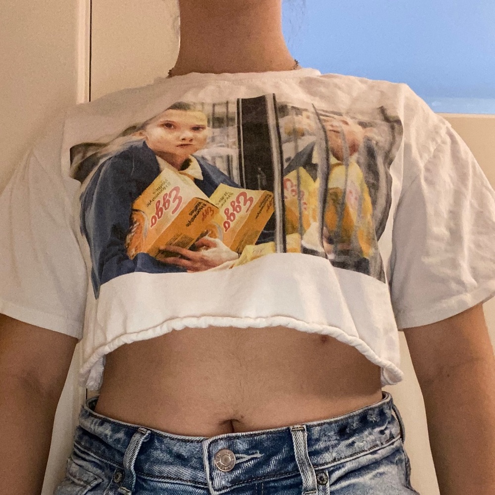 Stranger Things Cropped Tee - Picture 3 of 4